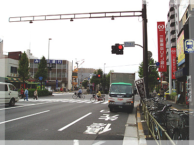 小豆沢墓苑の最寄り駅